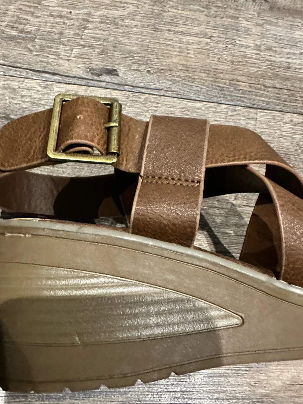 B-52 by Bullboxer Brown Leather Wedge Sandals Size 7